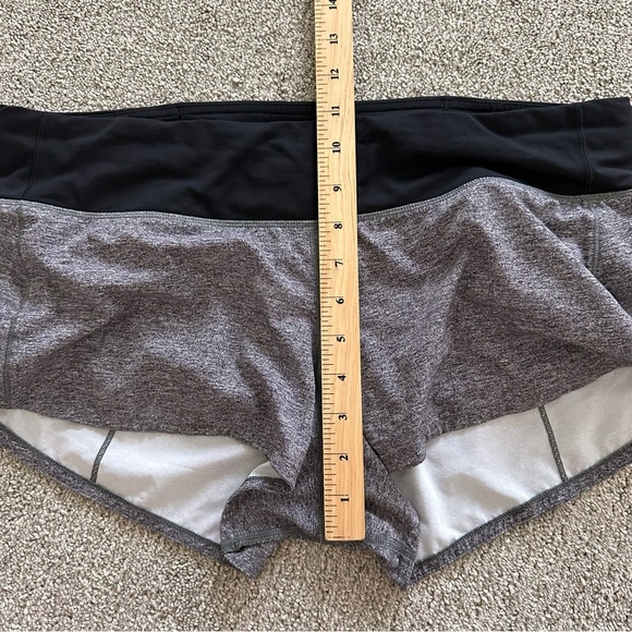 Lululemon Speed Up Short Heather Lux Black Size 10 - Picture 3 of 8